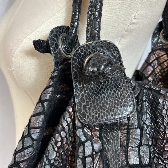 Treska brown iridescent faux reptile shoulder bag - Picture 3 of 6